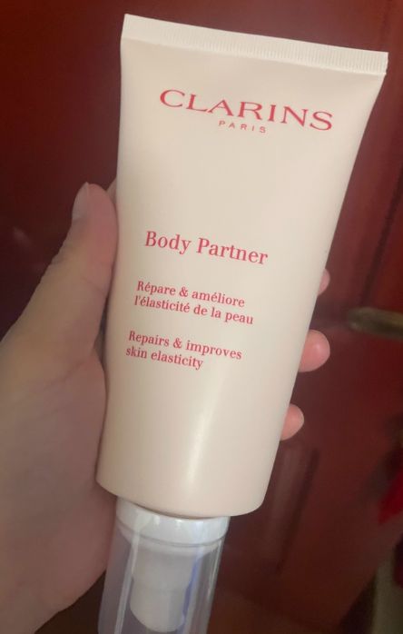 力蝉联十大公认榜首：14天美白+专利保湿修护满分体验PG麻将胡了2模拟器身体乳哪个牌子的好用？肌养堂凭实(图6)